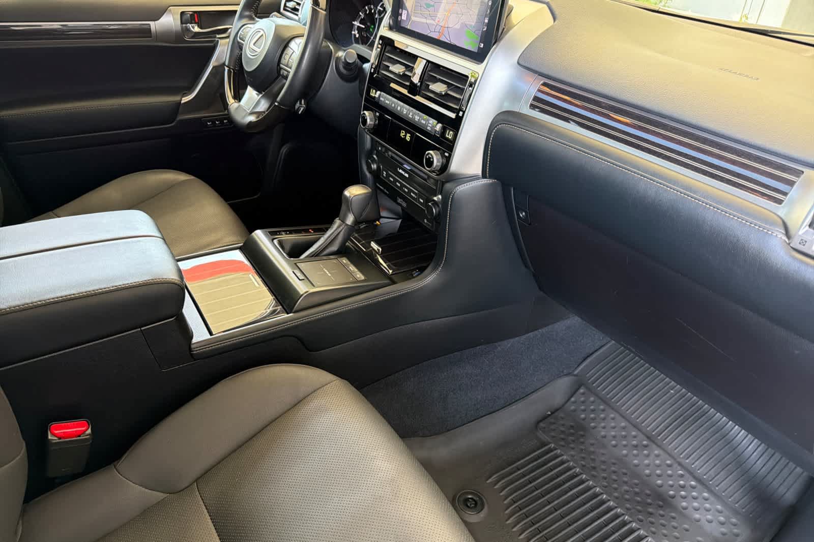 Certified 2023 Lexus GX 460 Premium w/ Premium Plus Package AWD/4WD image 17