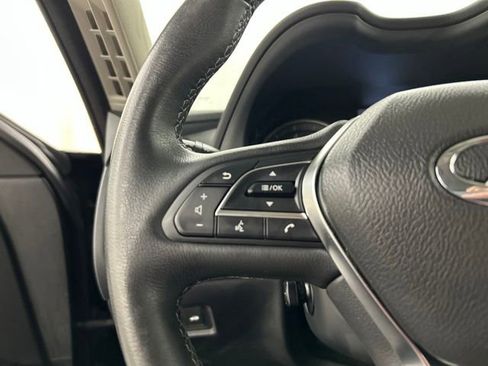Used 2023 INFINITI Q50 Luxe AWD/4WD image 9