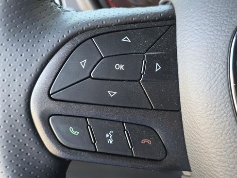 Used 2021 Dodge Challenger R/T Scat Pack RWD image 31
