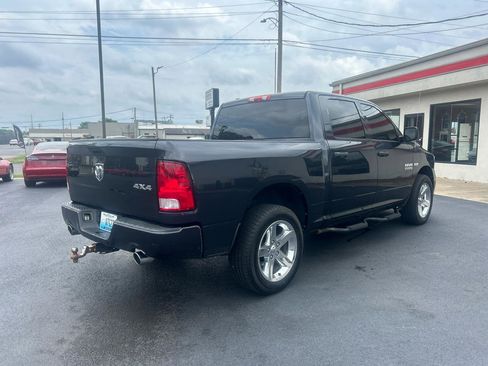 Used 2015 RAM 1500 Express AWD/4WD image 5