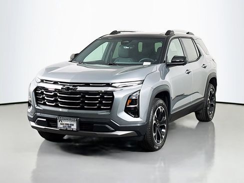 New 2026 Chevrolet Equinox LT w/ Convenience Package II AWD/4WD image 3