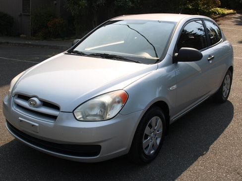 Used 2008 Hyundai Accent GS FWD image 1