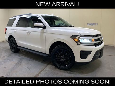 Certified 2024 Ford Expedition XLT AWD/4WD image 1