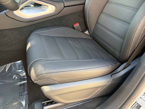New 2026 Mercedes-Benz GLS 580 4MATIC image 20