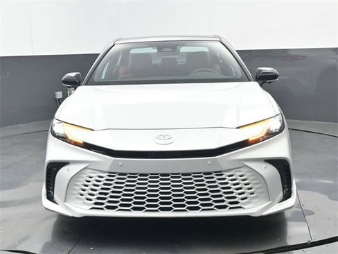 Used 2025 Toyota Camry XSE w/ Premium Plus Package image 20