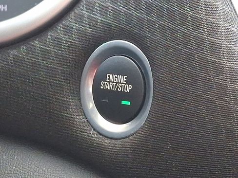 Used 2024 Chevrolet Malibu LT image 17