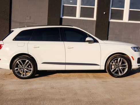Used 2018 Audi Q7 3.0T Prestige w/ Prestige Package image 5