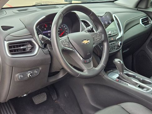 Used 2020 Chevrolet Equinox Premier image 9