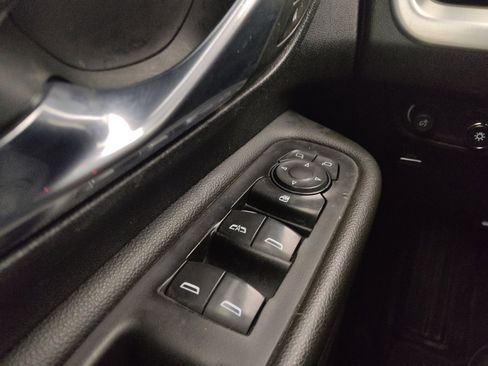 Used 2020 GMC Terrain SLT w/ Preferred Package image 27