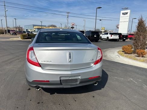 Used 2014 Lincoln MKS w/ Equipment Group 101A image 7