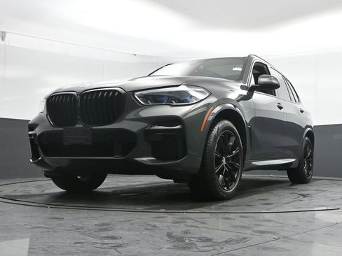 Used 2023 BMW X5 M50i w/ Executive Package image 50