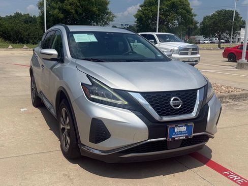 Used 2020 Nissan Murano SV FWD image 8