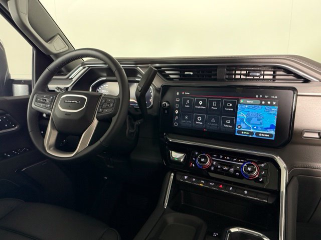 Used 2026 GMC Sierra 2500 Denali w/ Denali Reserve Package AWD/4WD image 17