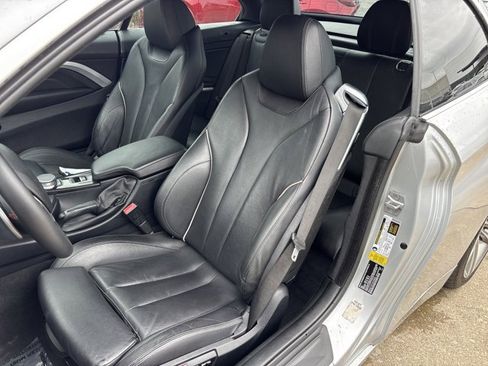 Used 2018 BMW 430i Convertible image 17