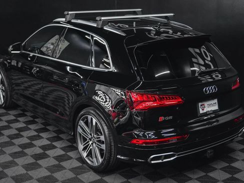 Used 2018 Audi SQ5 Premium Plus w/ Navigation Package AWD/4WD image 28