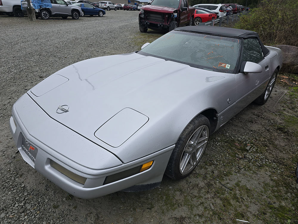 Used 1996 Chevrolet Corvette Convertible RWD image 1