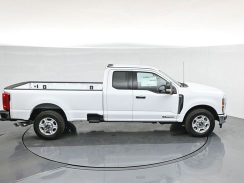 New 2026 Ford F350 XLT image 42
