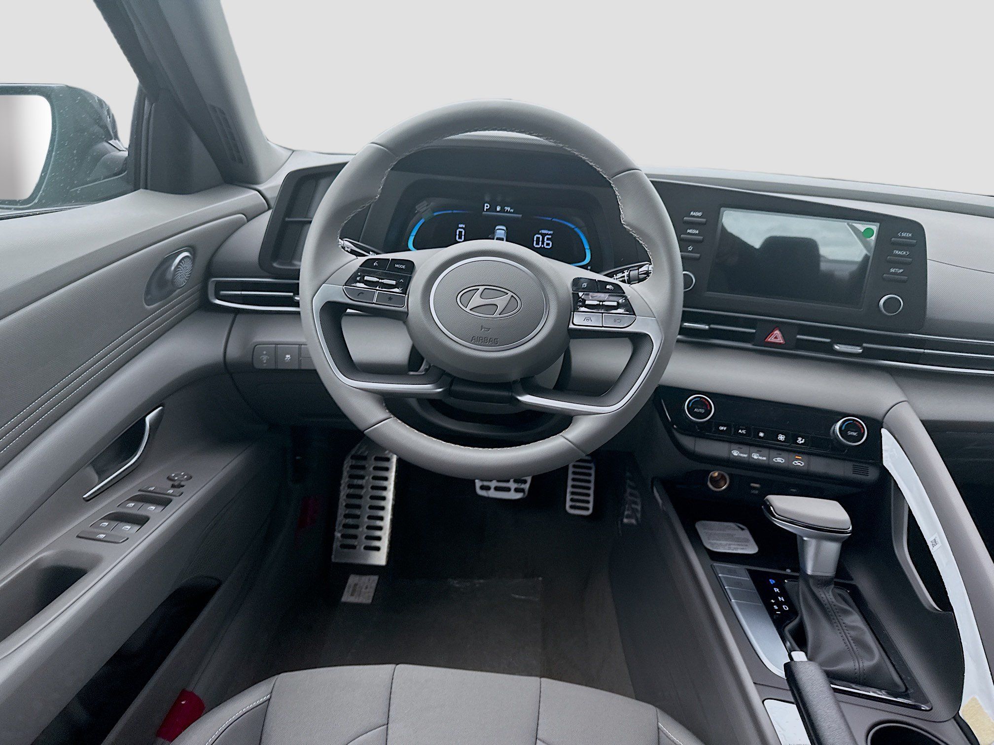 New 2026 Hyundai Elantra Sport w/ Cargo Package FWD image 15