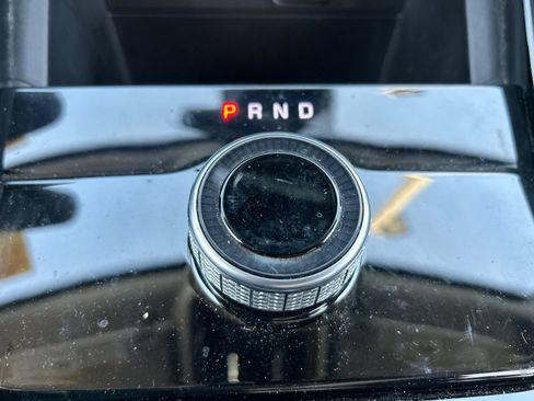 Certified 2023 Jeep Grand Cherokee Laredo AWD/4WD image 18