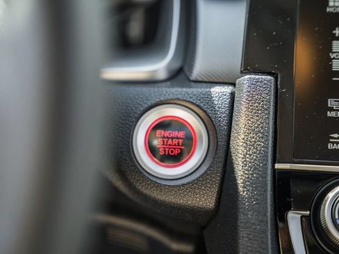 Used 2018 Honda Civic EX image 18