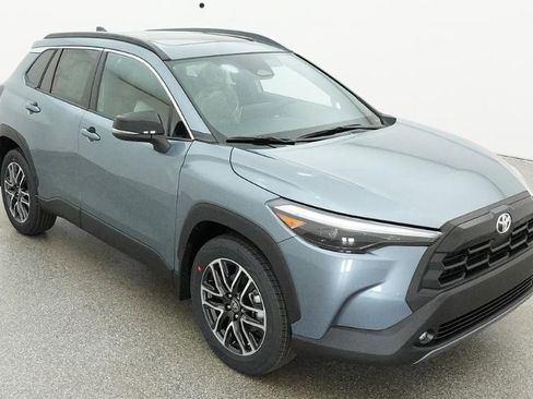 New 2026 Toyota Corolla Cross XLE image 17
