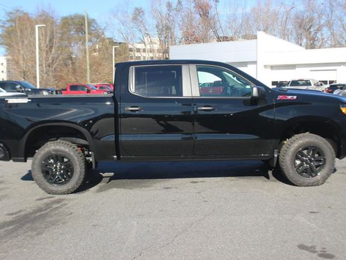 New 2026 Chevrolet Silverado 1500 Custom Trail Boss image 8