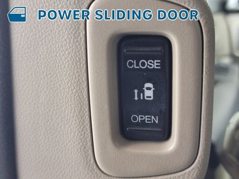 Used 2016 Honda Odyssey EX-L image 27