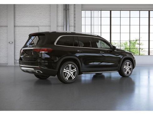 Used 2023 Mercedes-Benz GLS 450 4MATIC image 21
