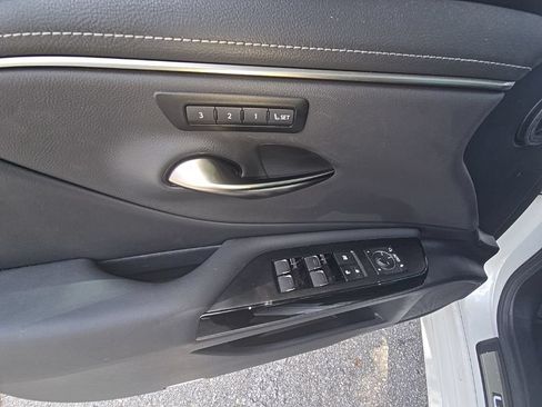 Certified 2025 Lexus ES 350 w/ Premium Package FWD image 13