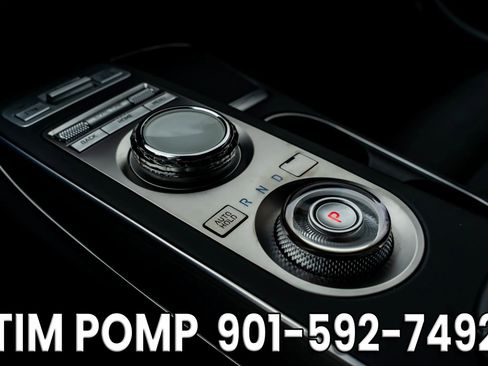 Used 2023 Genesis GV70 2.5T w/ Select Package image 26