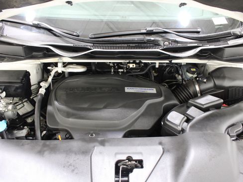 Used 2018 Honda Odyssey Elite image 43
