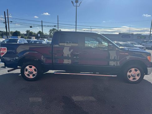 Used 2010 Ford F150 XLT image 9
