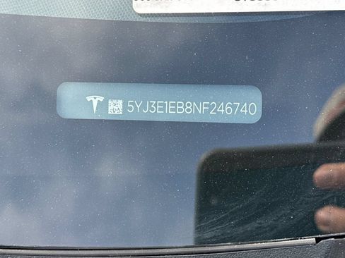 Used 2022 Tesla Model 3 Long Range AWD/4WD image 3