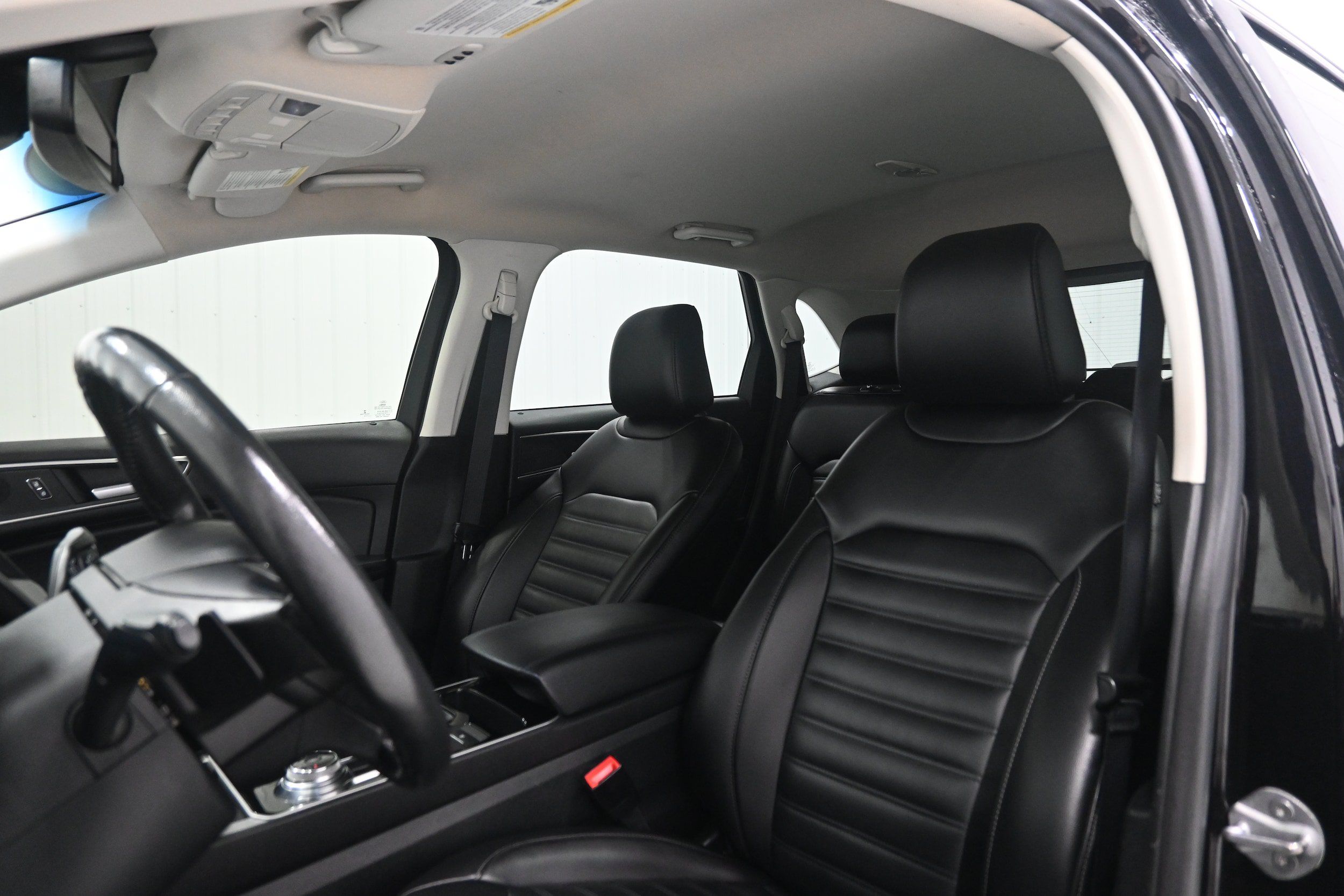 Used 2020 Ford Edge SEL w/ Convenience Package AWD/4WD image 6