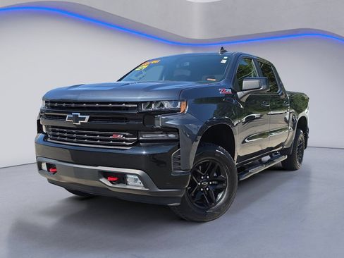 Used 2021 Chevrolet Silverado 1500 LT Trail Boss w/ Convenience Package II AWD/4WD image 2