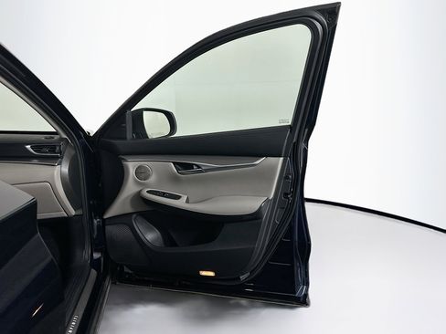 Used 2023 INFINITI QX50 Luxe image 33