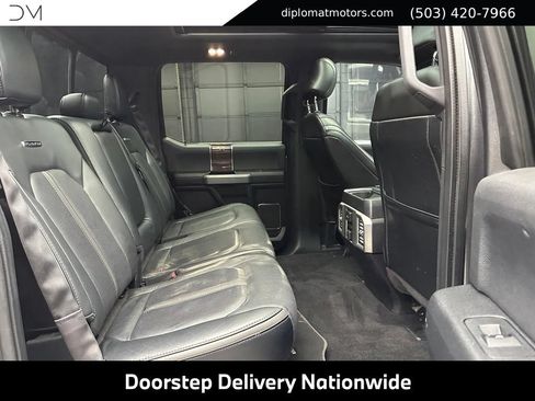 Used 2016 Ford F150 Platinum w/ Equipment Group 701A Luxury AWD/4WD image 19