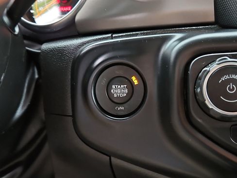 Used 2022 Jeep Wrangler Sport AWD/4WD image 23