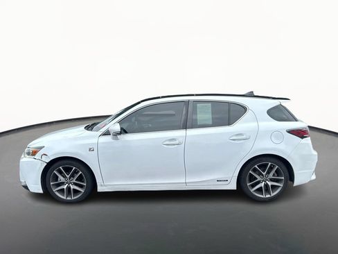 Used 2014 Lexus CT 200h w/ F Sport w/Nuluxe Interior FWD image 6