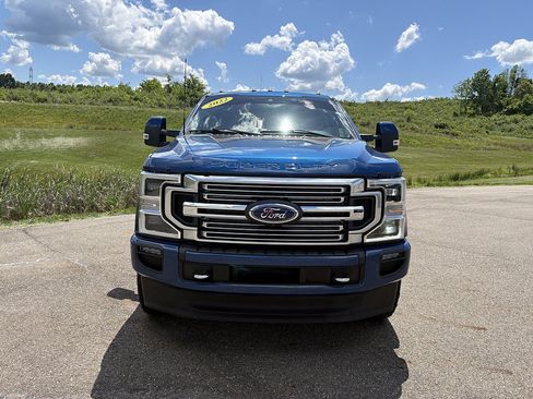 Used 2022 Ford F350 Limited AWD/4WD image 8