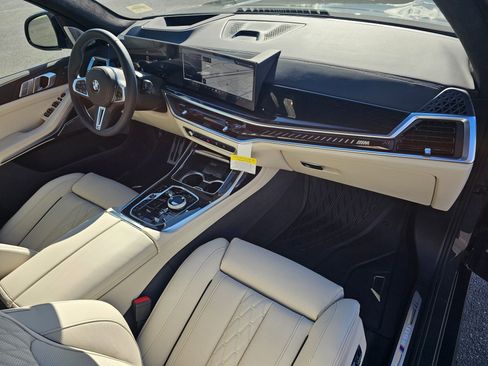 New 2026 BMW X7 M60i AWD/4WD image 48