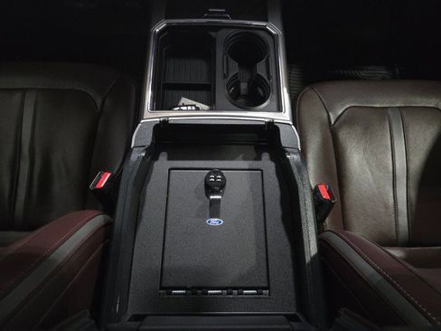 Used 2017 Ford F450 Platinum image 85