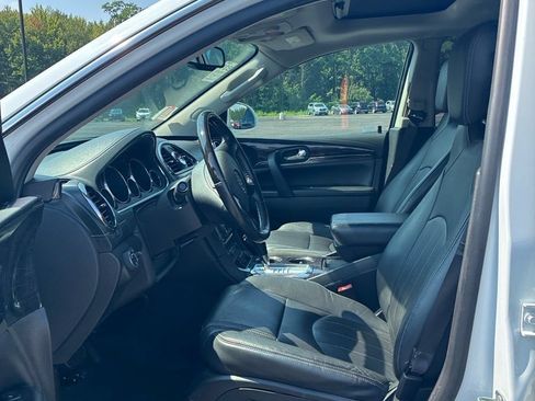Used 2017 Buick Enclave Leather AWD/4WD image 5