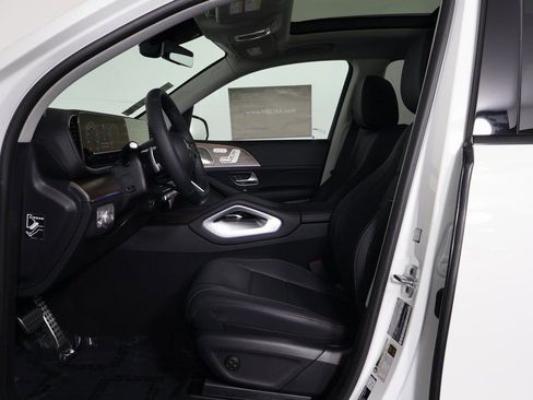 New 2026 Mercedes-Benz GLS 450 4MATIC image 5