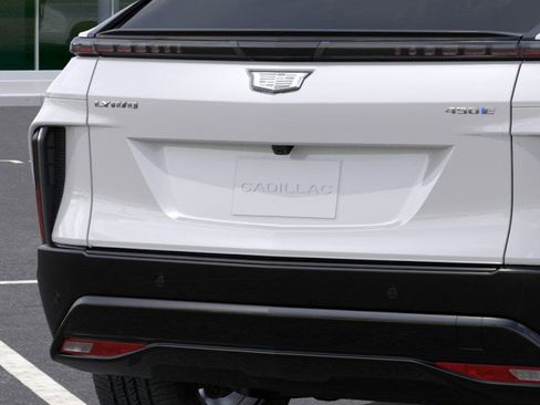 New 2025 Cadillac Lyriq Sport RWD image 14
