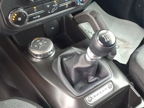 Used 2023 Ford Bronco Big Bend AWD/4WD image 9