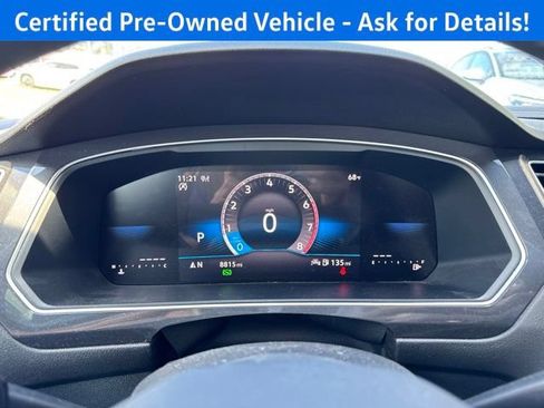 Used 2024 Volkswagen Tiguan SE R-Line AWD/4WD image 11
