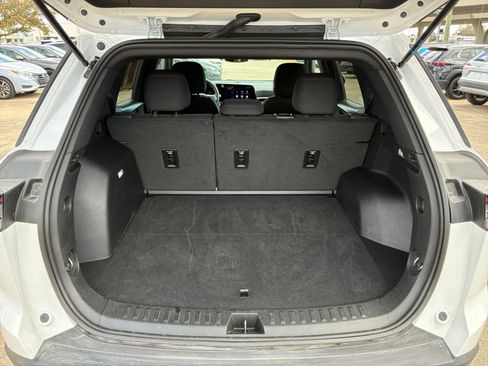 Used 2025 Chevrolet Equinox LT AWD/4WD image 26