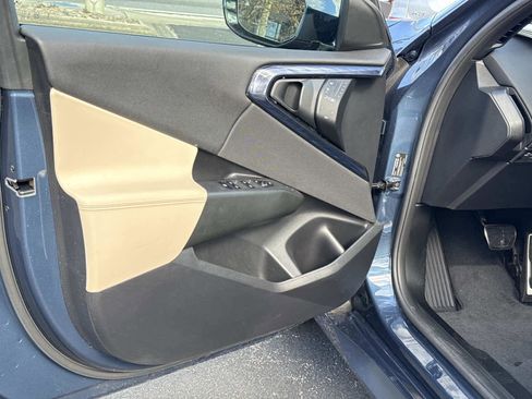 Certified 2025 BMW X3 xDrive30i w/ M Sport Package image 18