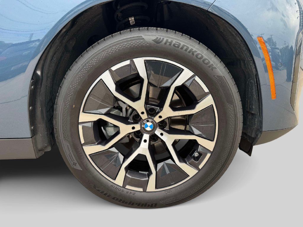 Certified 2026 BMW X3 xDrive30i w/ Premium Package AWD/4WD image 8